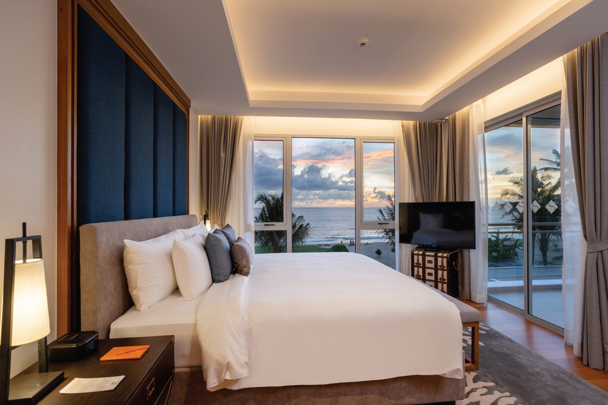 Two Bedroom Pool Suite Beach View